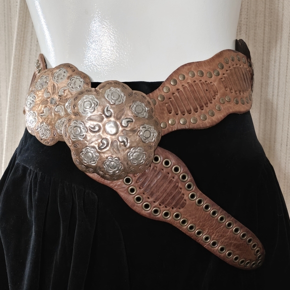 Chico's Accessories - Vintage CHICOS camel Leather copper Silver Morraco Concho Belt Boho Adjustable